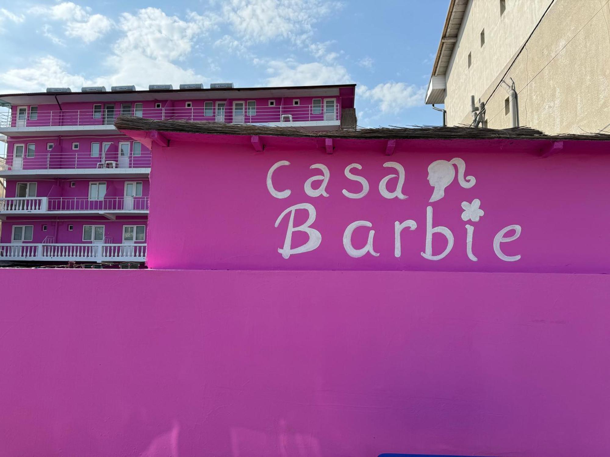 Casa Barbie Costinesti Hostel Exterior photo